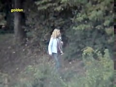 Naughty girls went to the bushes for outdoor pissing